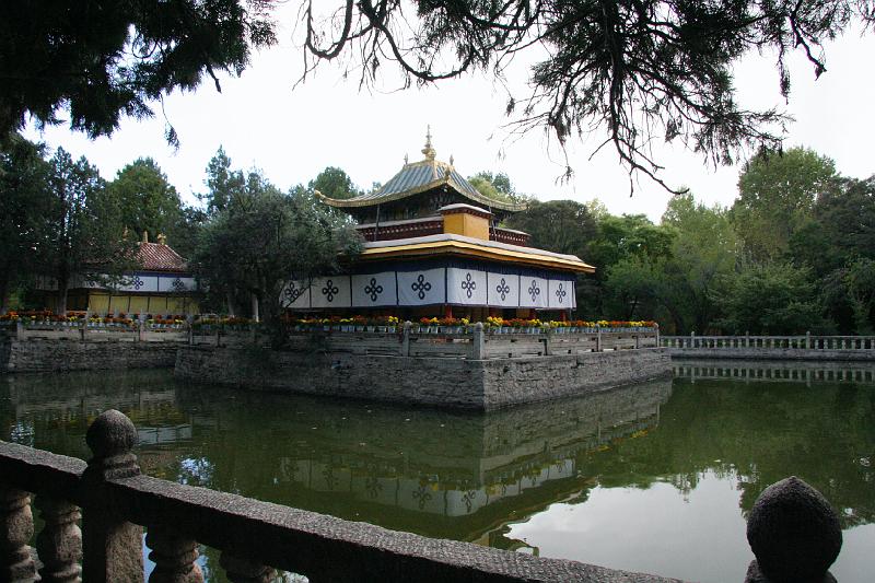 EPV0137.JPG - PAGODA - NEW SUMMER PALACE, LHASA
