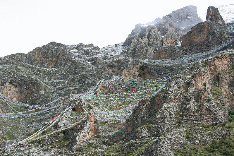 EPV0149-edited-1.jpg - PRAYER FLAGS - NEAR DRAK YERPA BUDDHIST CAVES