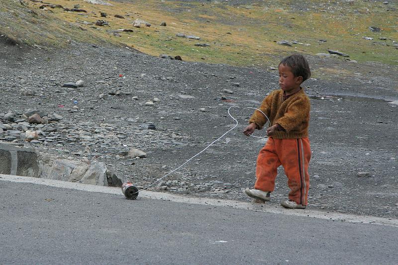 EPV0238-edited-1.jpg - A SIMPLE TOY & A BIG IMAGINATION - KAMBALA PASS