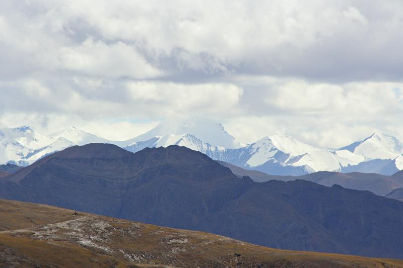 EPV0460-edited-1.jpg - IS THAT EVEREST RISING IN THE CLOUDS?? - LAKPA PASS