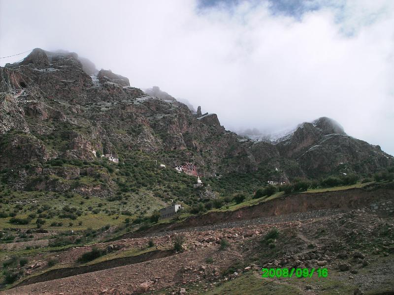 PICT0026.JPG - Sera Monastery and meditation caves
