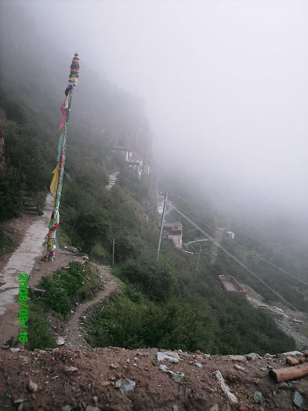 PICT0030.JPG - Easy does it.