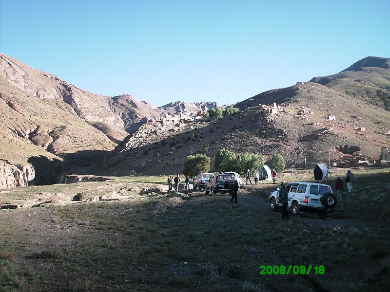 PICT0109.JPG - Monastery near Gyantze--hiked to upper knoll --- !4,200 ft