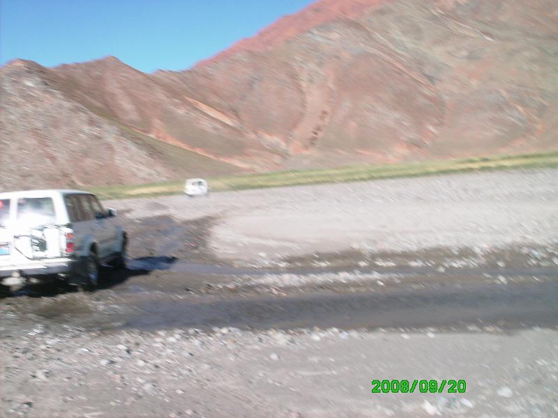 PICT0199.JPG - river crossing